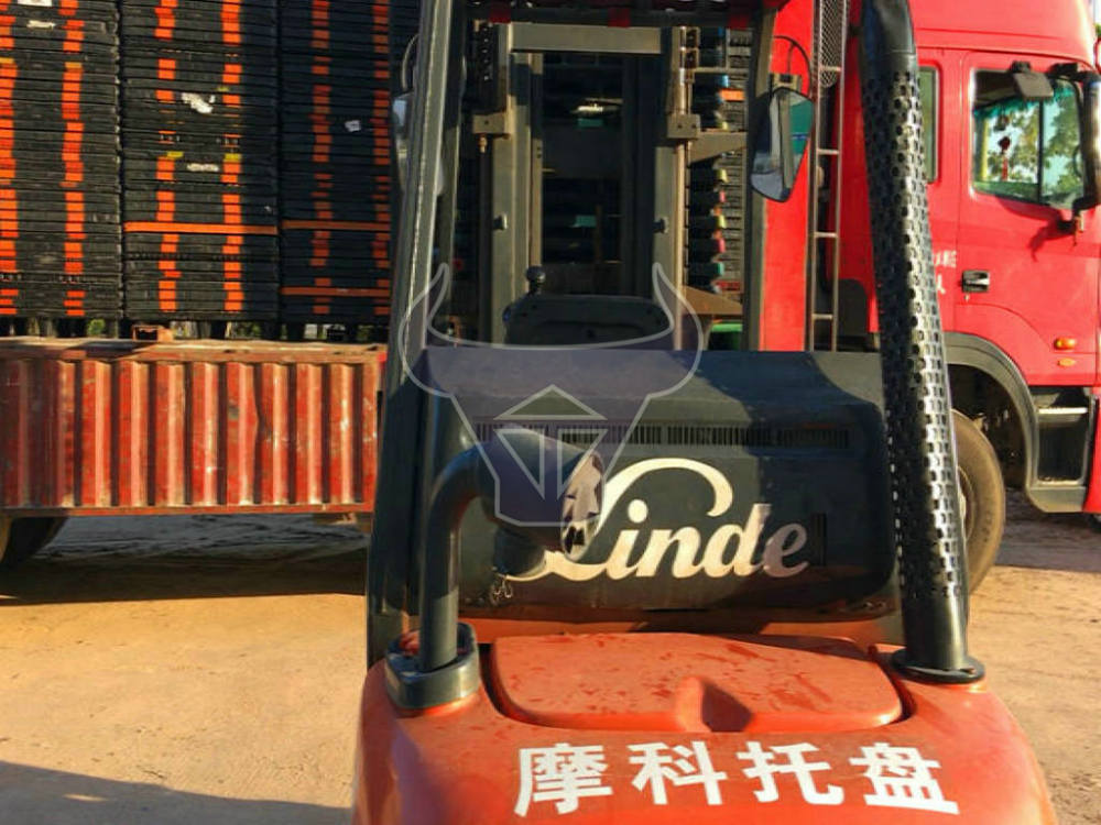 二手卡板，二手塑胶卡板价格，二手塑料卡板批发