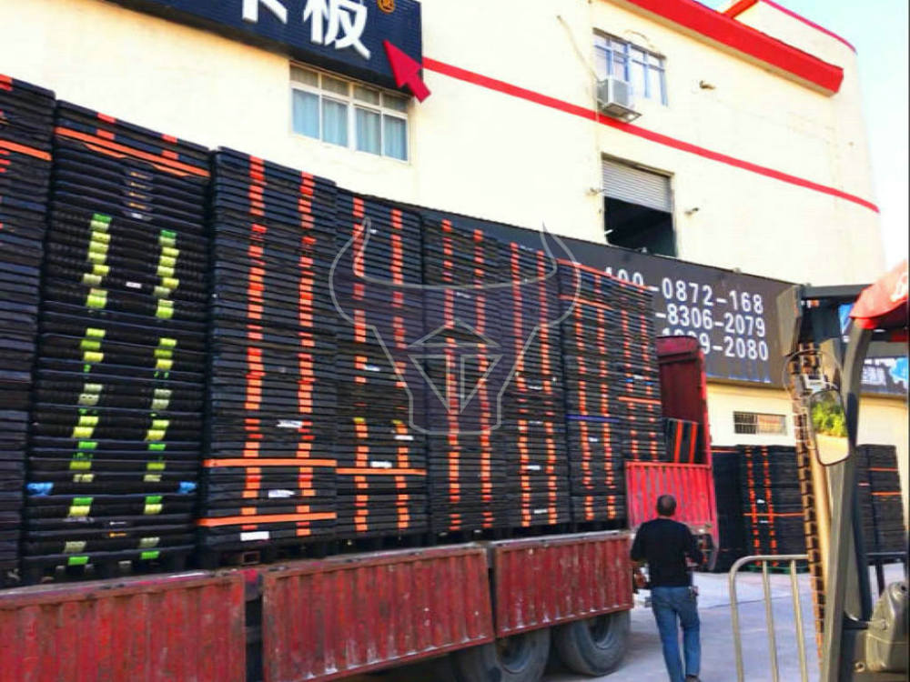 二手卡板能出口吗？二手塑料卡板一次性出口